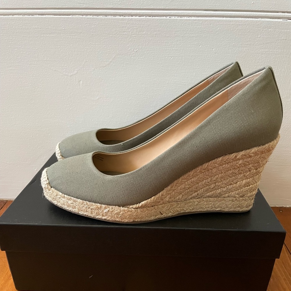 New in Box J.Crew Seville Wedge Espadrilles in Green Vintage Surplus 9 1/2